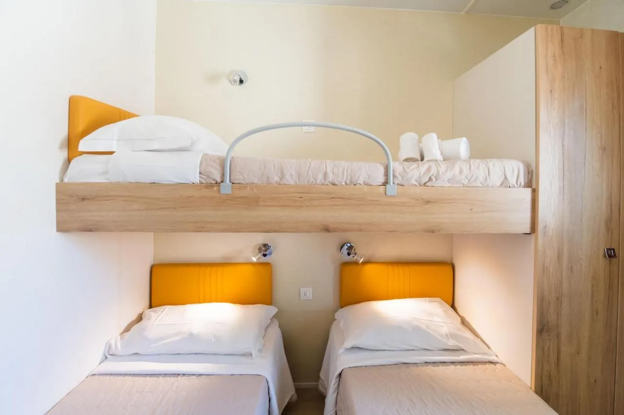 Camping Le Palme Marina Di Bibbona
